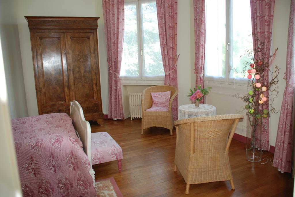 Domaine De L'Oie Rouge Bed & Breakfast Les Rosiers-sur-Loire Phòng bức ảnh